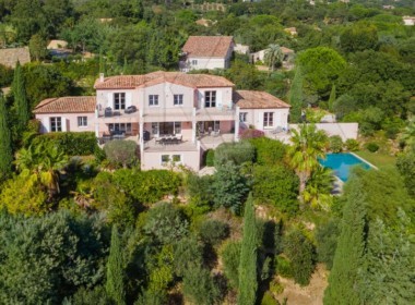 maison vue mer Grimaud